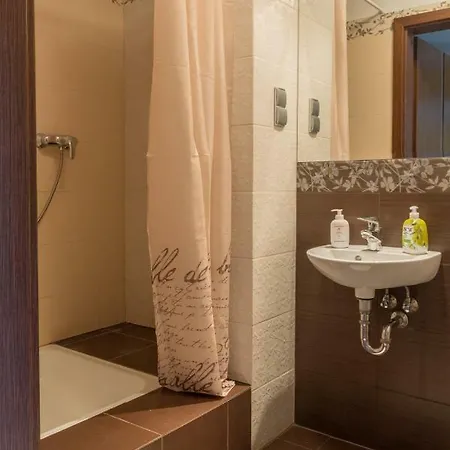 Apartament Instytut Urody Prestige 노바 루다